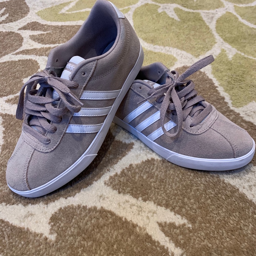 Adidas Court tan/beige sneaker